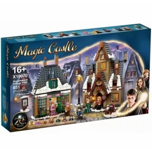 Конструктор Визит в деревню Хогсмид / Гарри Поттер 889 деталей (60139 / 19070 / 6048) (аналог Lego 76403)